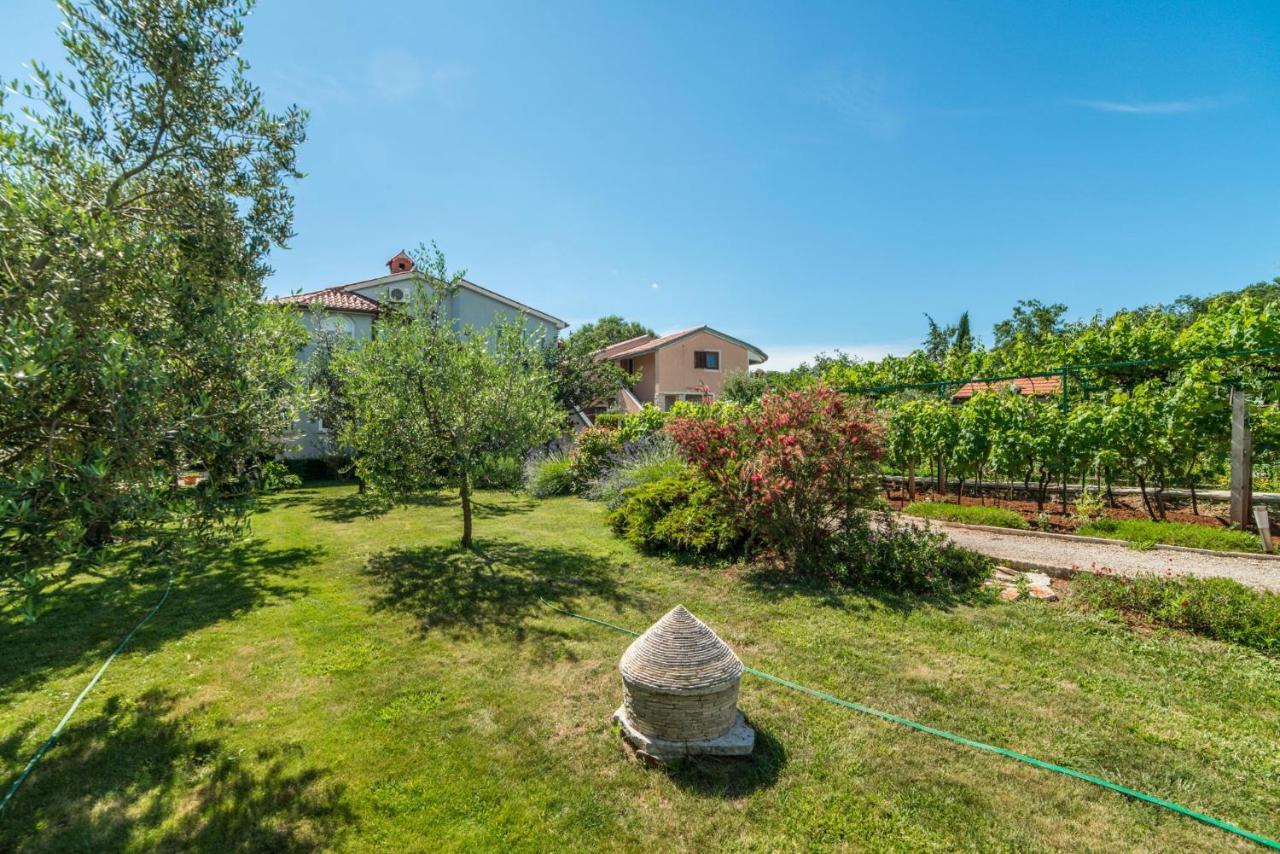 Apartments Durda Fažana Extérieur photo